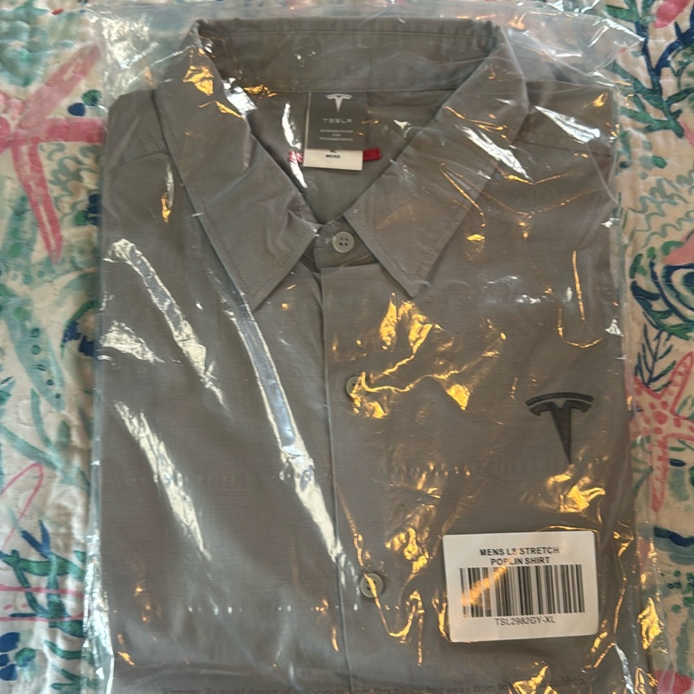 Brand New Men’s Tesla Long Sleeve Shirt
